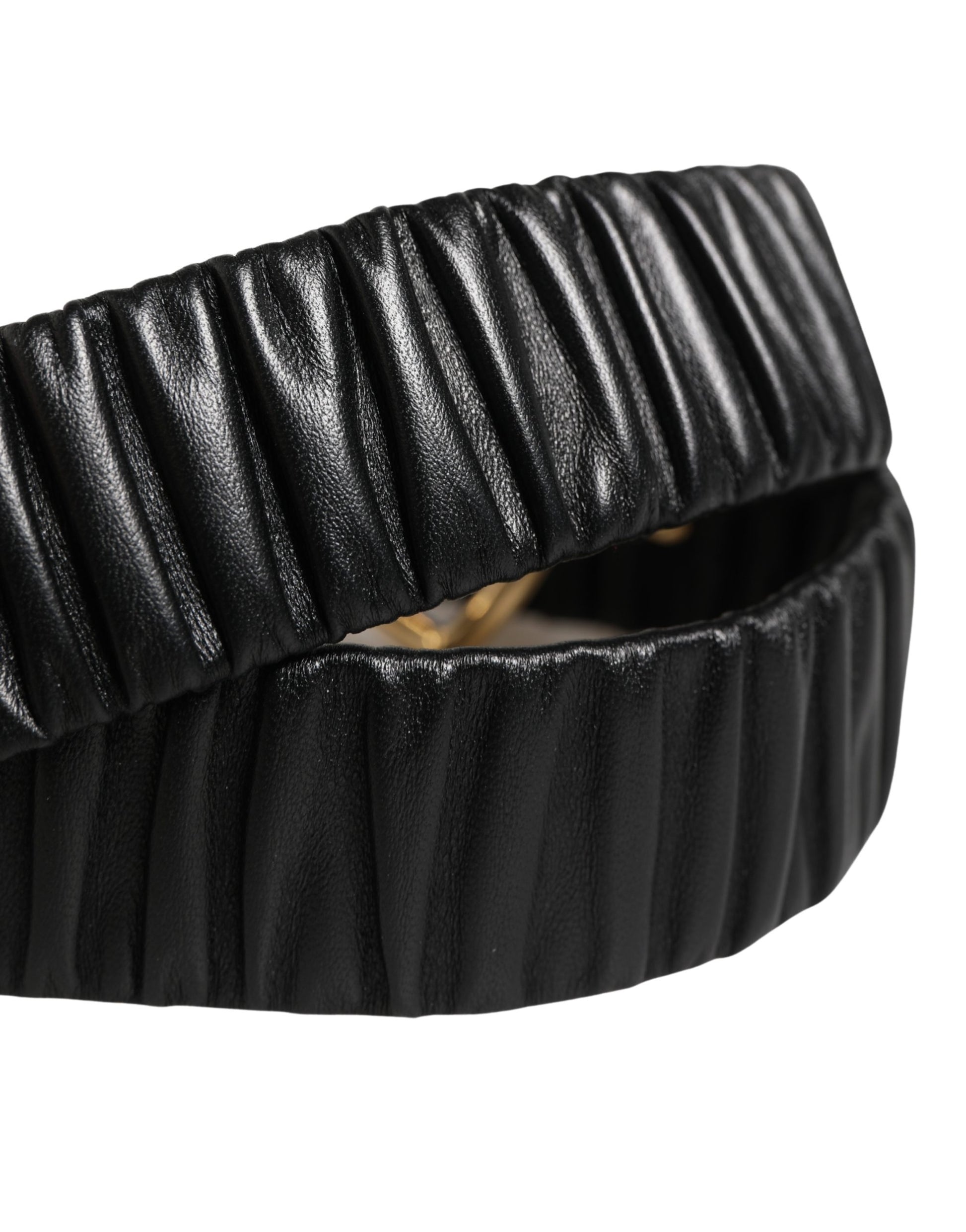 Black Leather Gold Heart Metal Buckle Belt