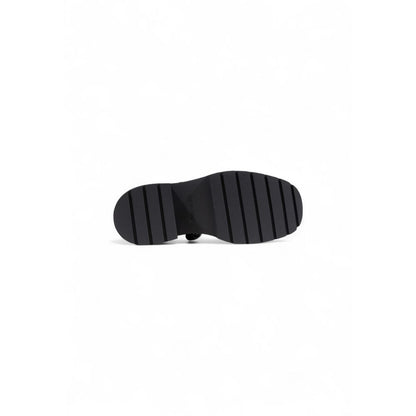 Black Leather Platform Pumps