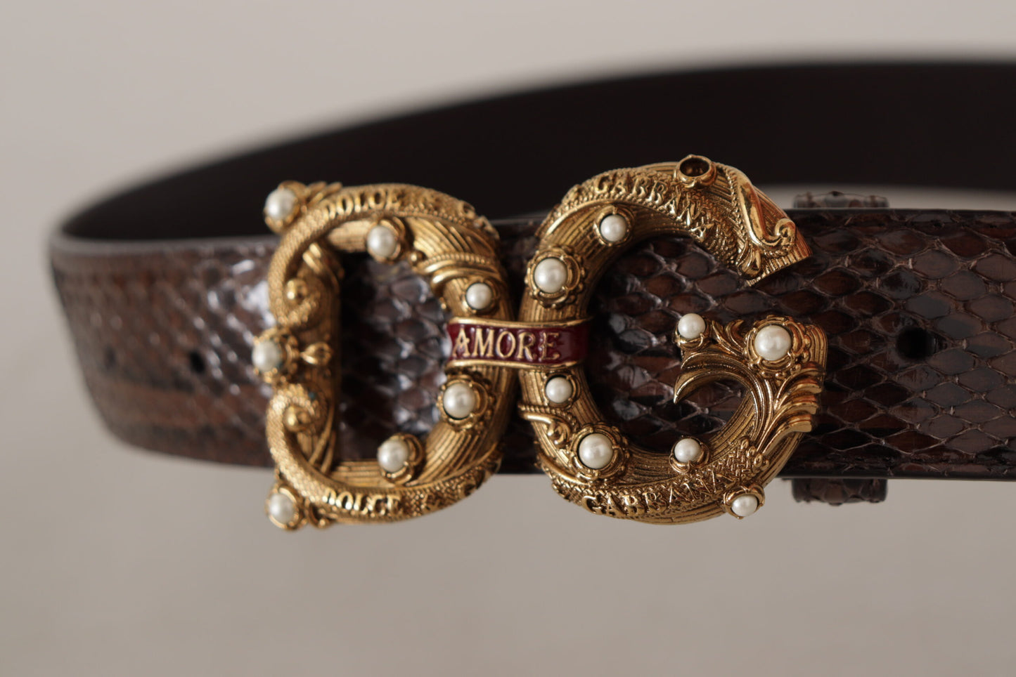 Elegant Snakeskin Leather Belt