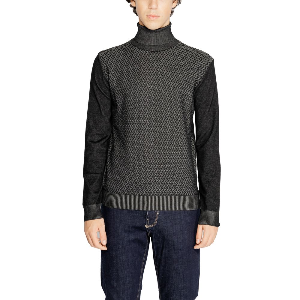 Black Viscose Turtleneck