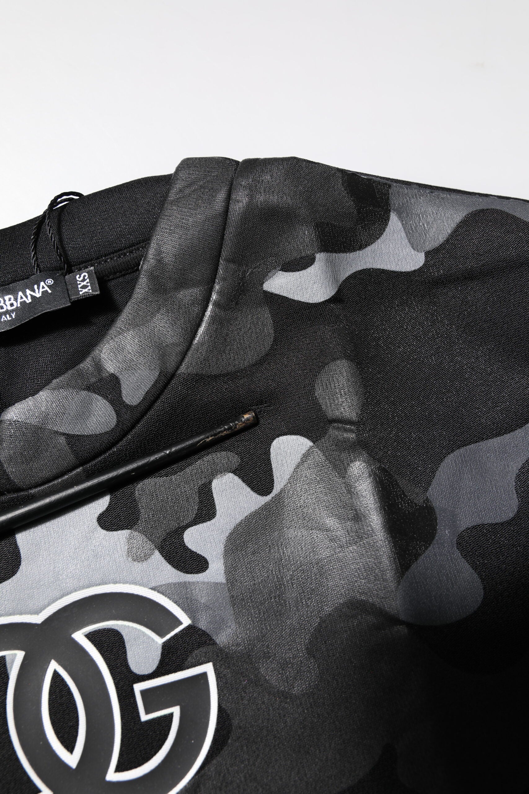 Black Camouflage Pullover Sweatshirt Sweater