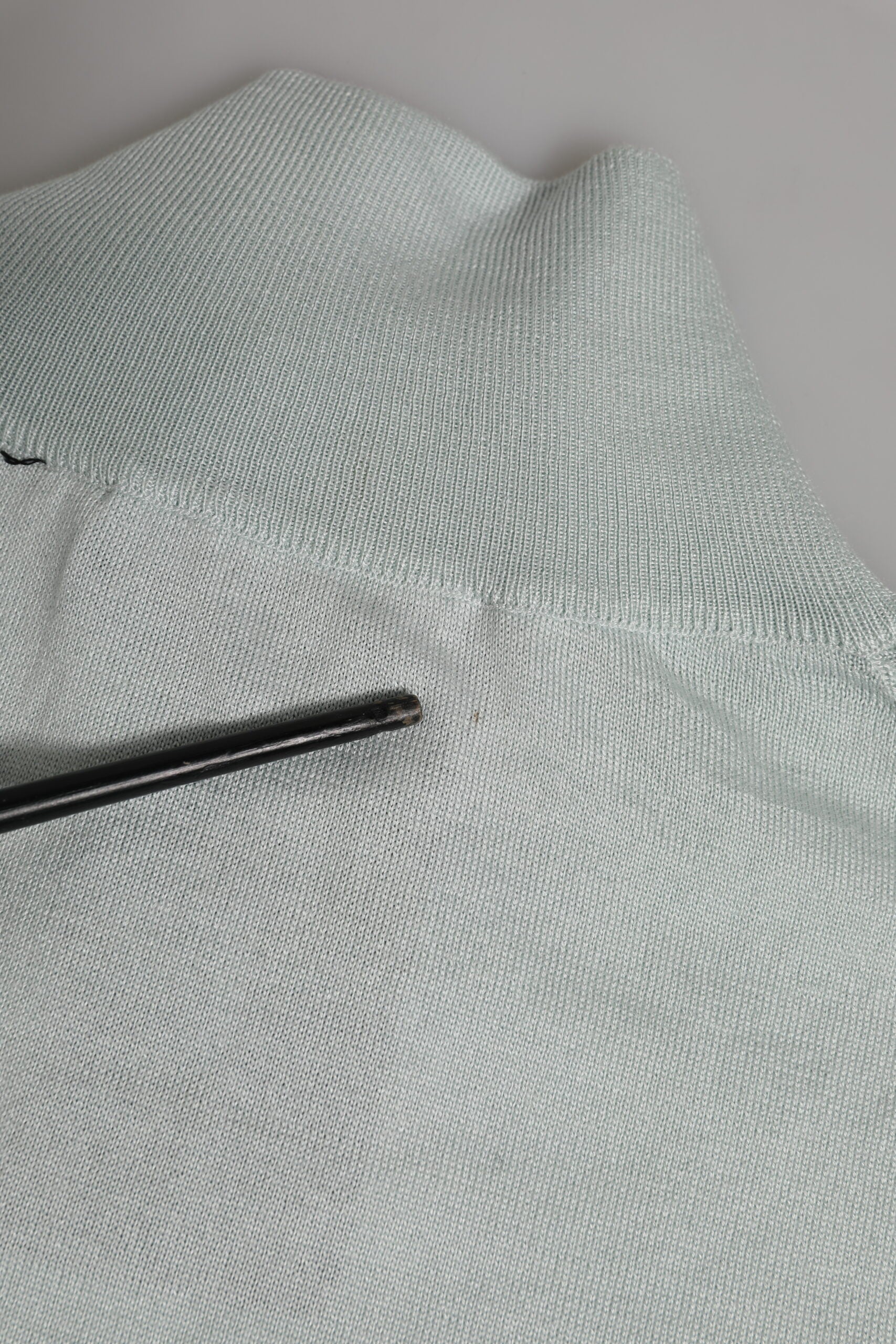 Gray Turtle Neck 3/4 Sleeves Pullover Top