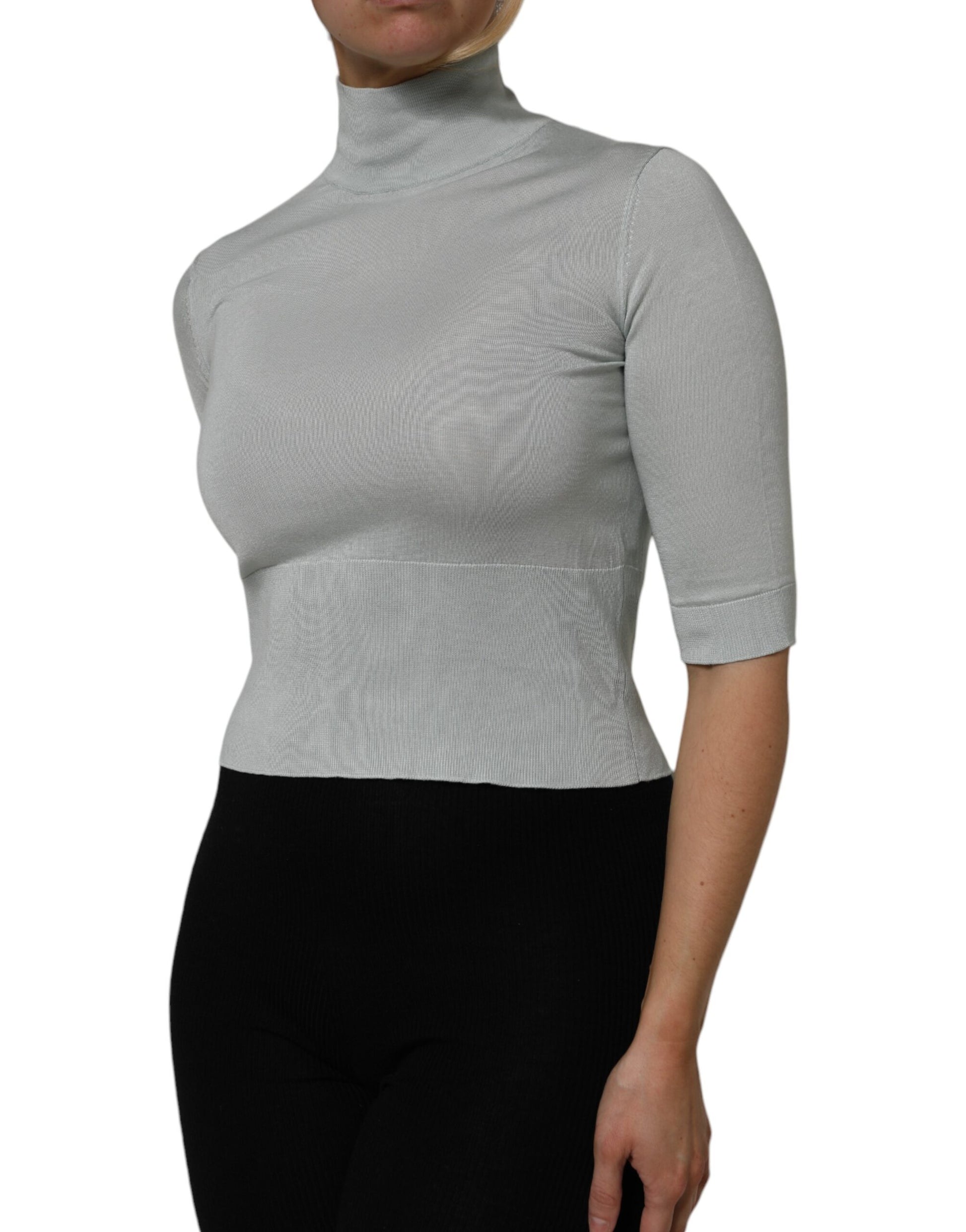 Gray Turtle Neck 3/4 Sleeves Pullover Top