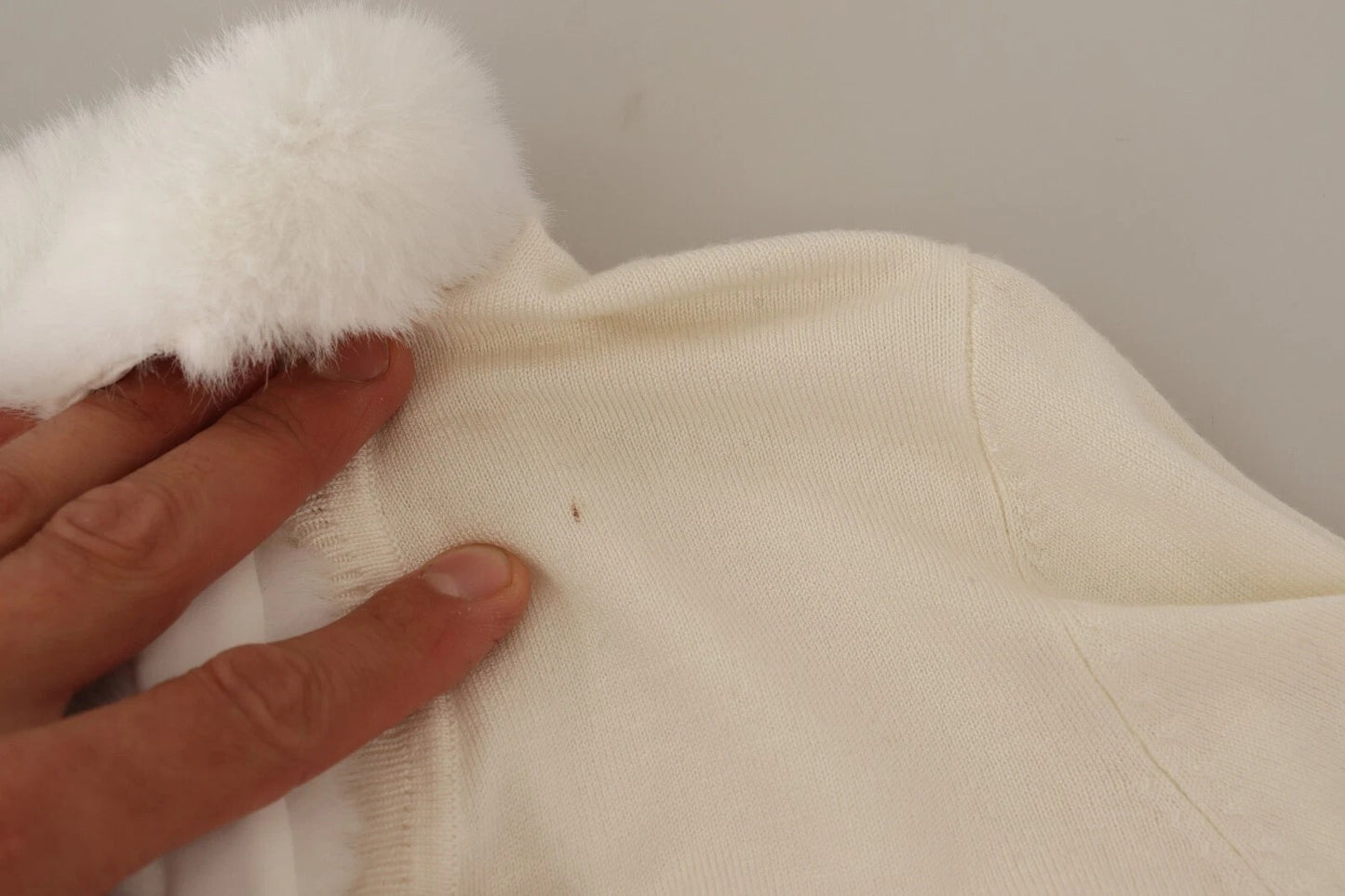 White Viscose Long Sleeves Fur Shearling Blouse