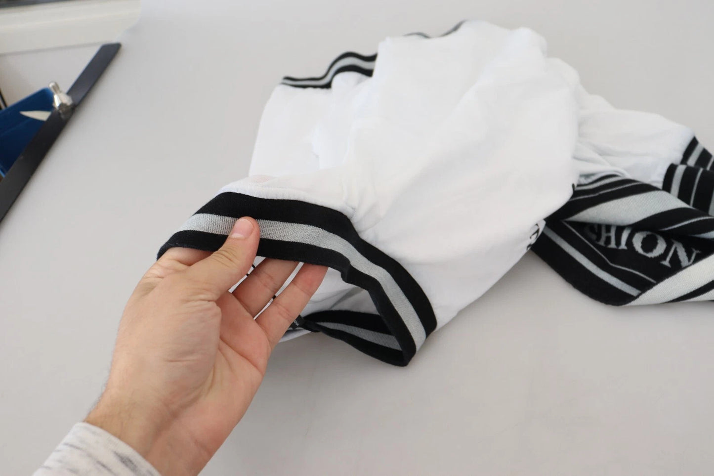 White Printed Short Sleeves Pullover Top