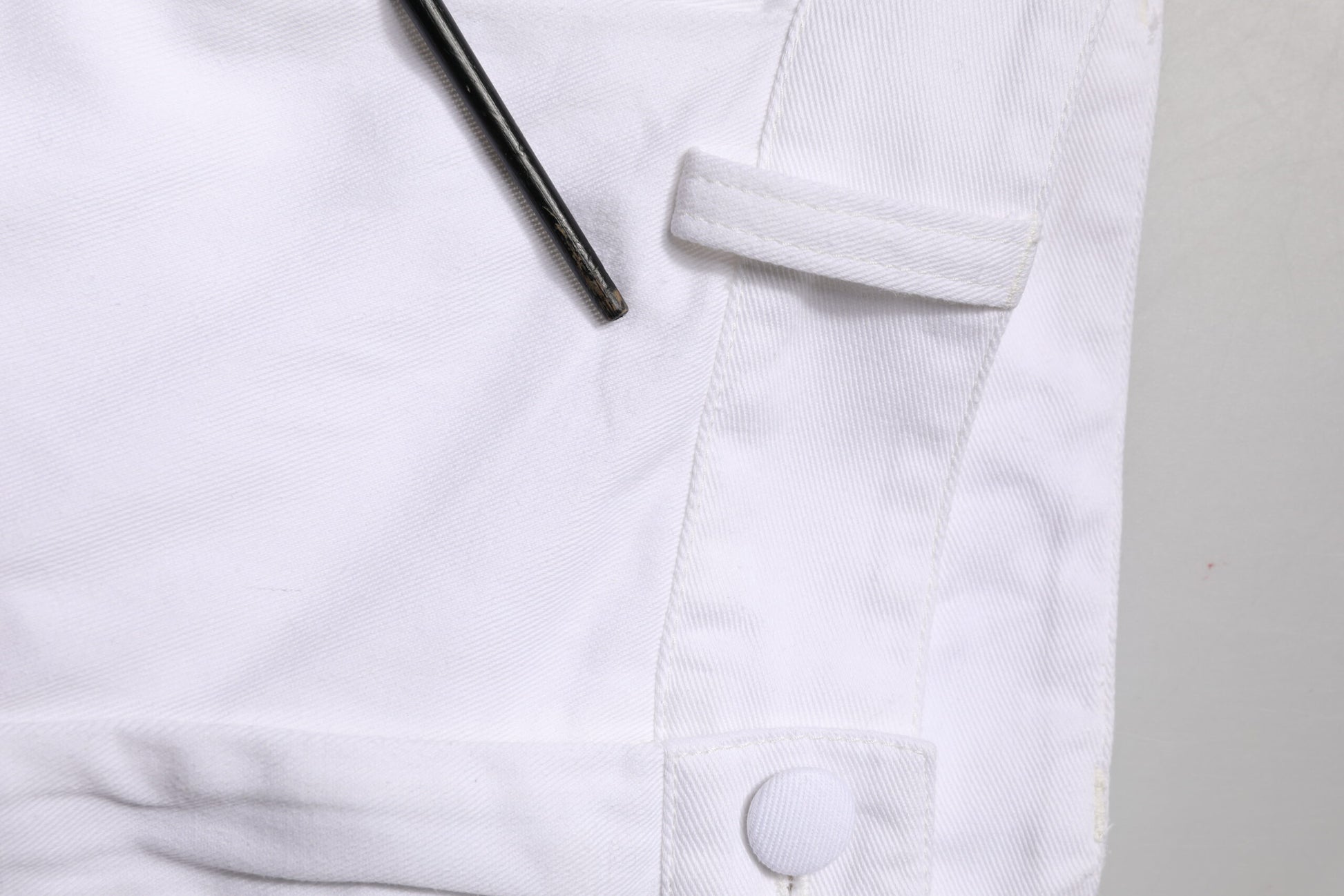 White Cotton Men Cargo Denim Trouser Jeans