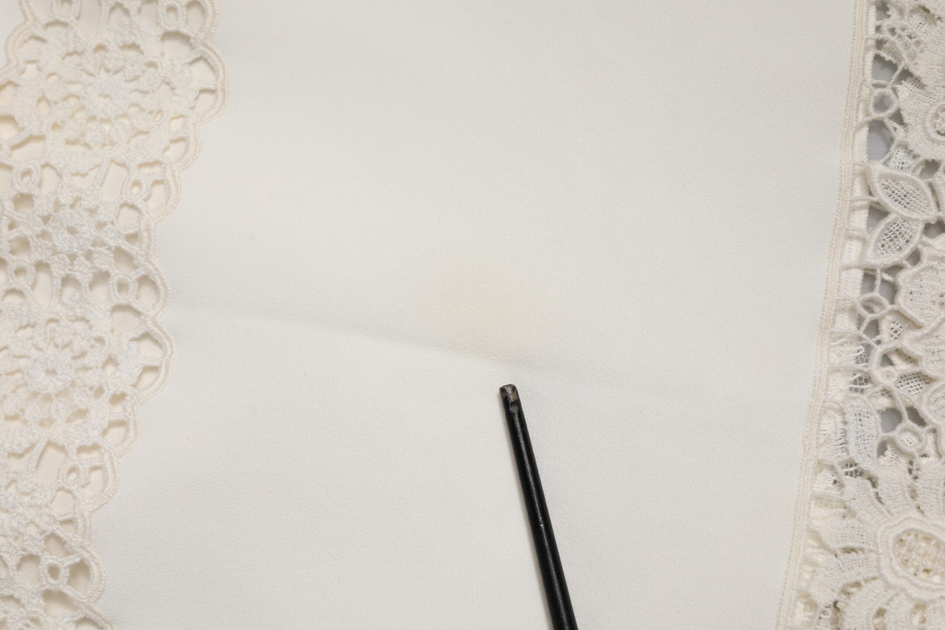 White Floral Lace High Waist Pencil Cut  Skirt