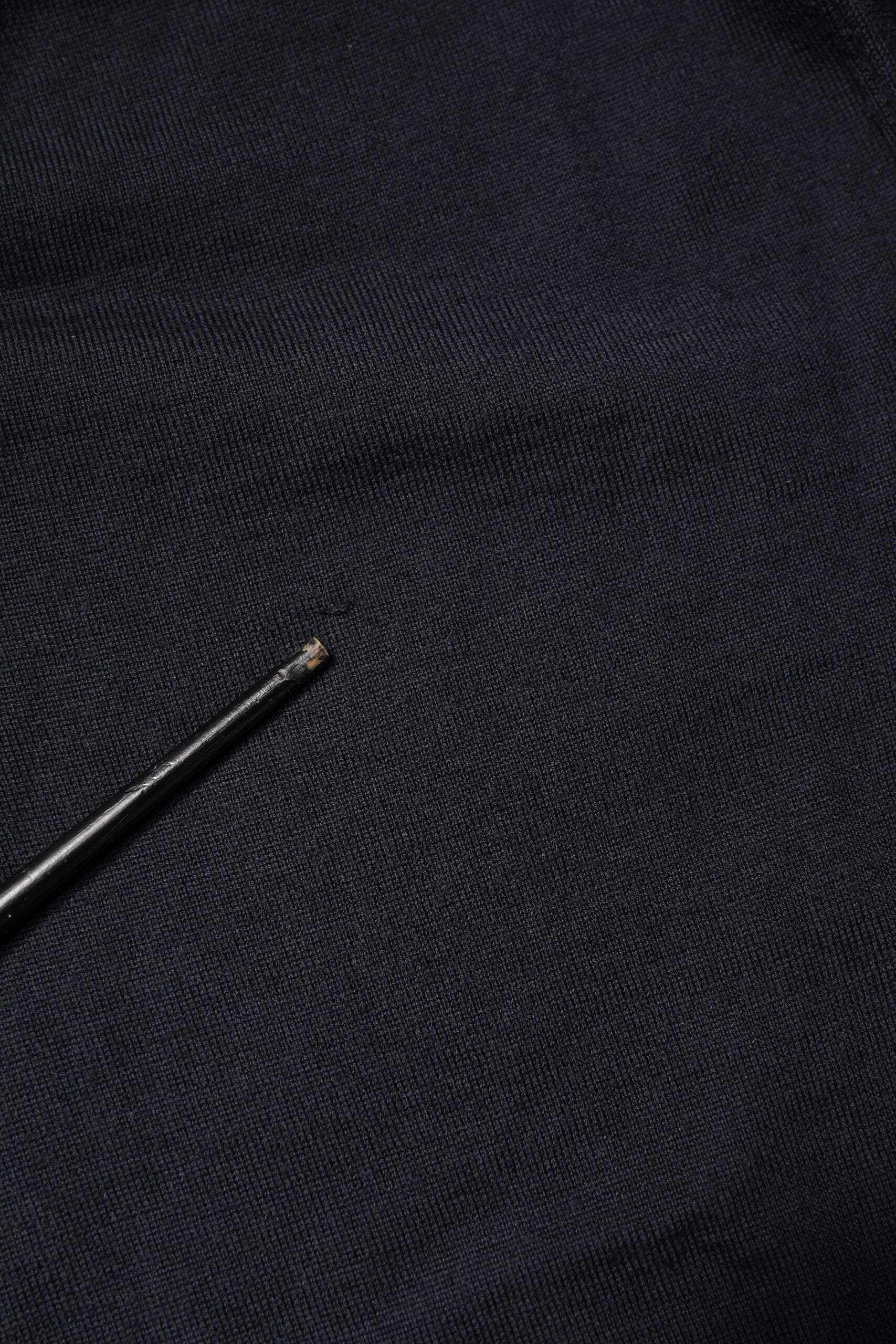 Black Cashmere V-Neck Men Pullover Sweater